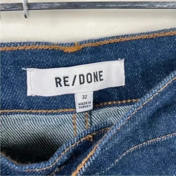 RE/DONE '90s High Rise Loose Dark‎ Wash High Rise Straight Leg Jean - Picture 7 of 10